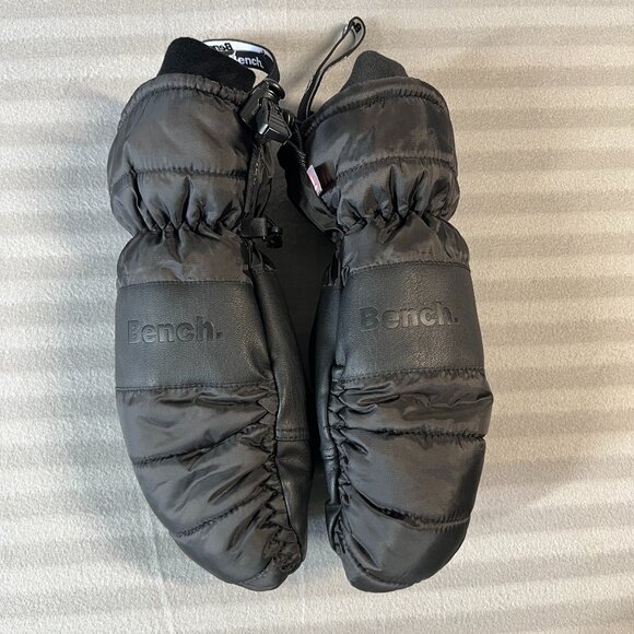 Bench Puffer Mittens Gloves Kids Size Medium Black Insulated Adjustable - Picture 1 of 7